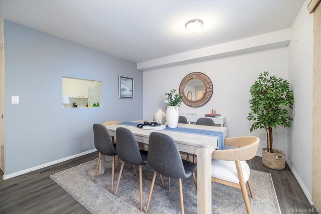 2 Richmond Road 4A, Lido Beach, NY 11561