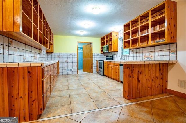 360 Parr Farm Road, Covington, GA 30016