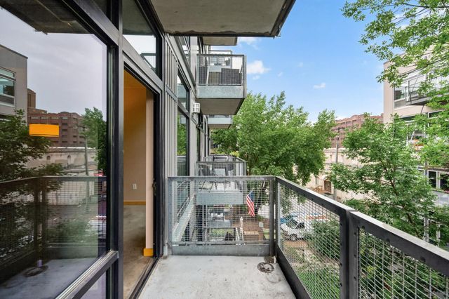 720 4th Street N 310, Minneapolis, MN 55401
