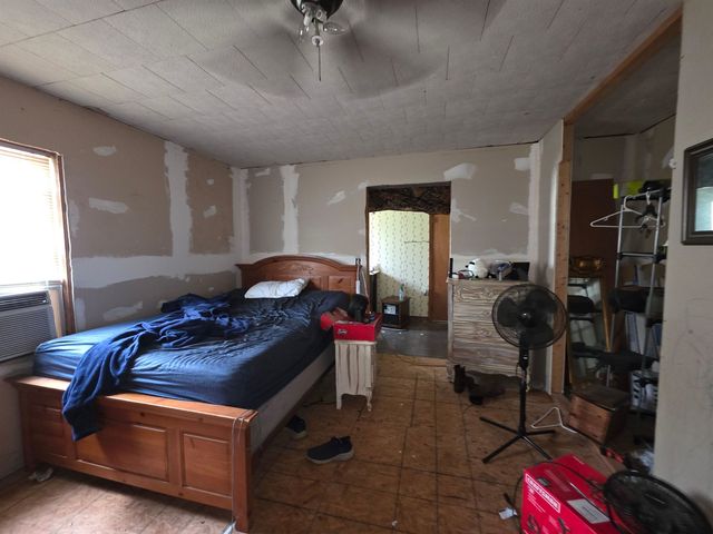 7326 SE Farm Road, Lee, FL 32059