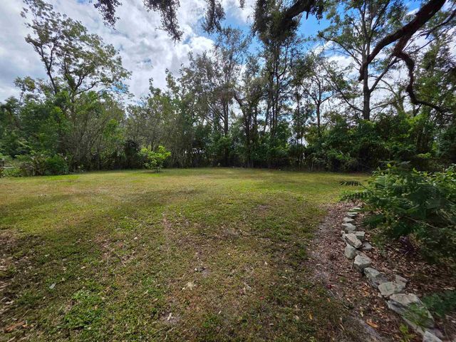 7326 SE Farm Road, Lee, FL 32059