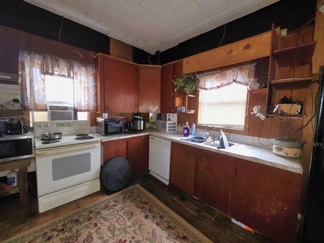 7326 SE Farm Road, Lee, FL 32059