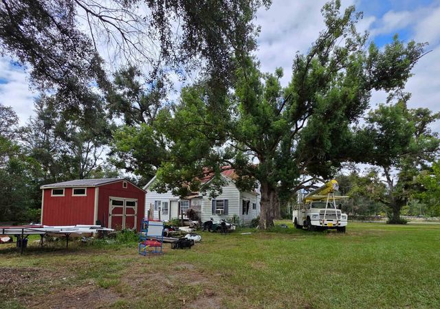 7326 SE Farm Road, Lee, FL 32059