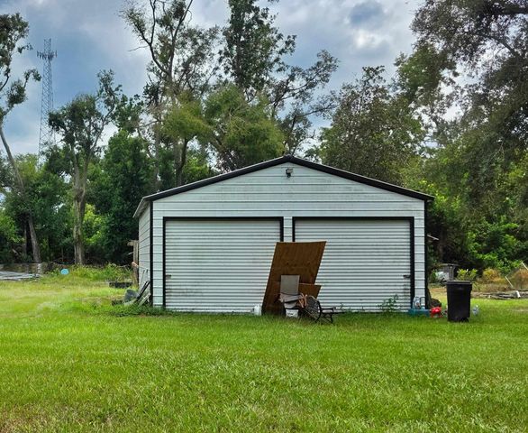 7326 SE Farm Road, Lee, FL 32059