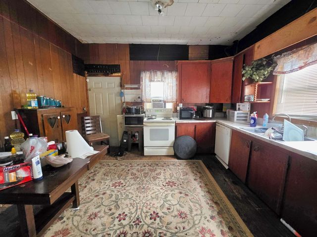 7326 SE Farm Road, Lee, FL 32059