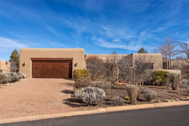 7 Calle Venado, Santa Fe, NM 87506