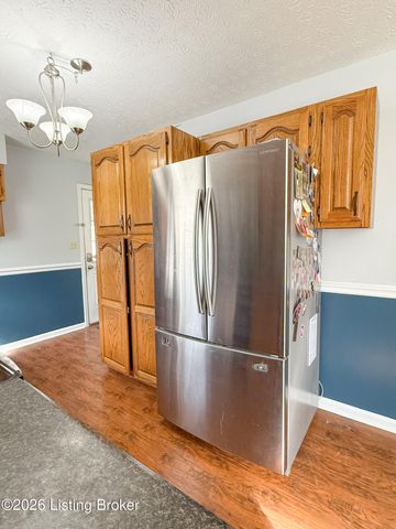 506 Alexander Dr, Leitchfield, KY 42754