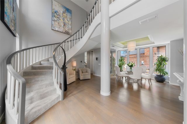 16037 Chalfont Circle, Dallas, TX 75248