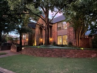 16037 Chalfont Circle, Dallas, TX 75248