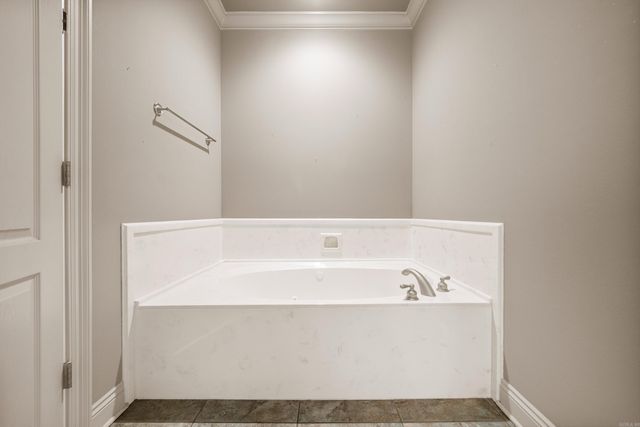 13 Algonquin Drive, Cabot, AR 72023