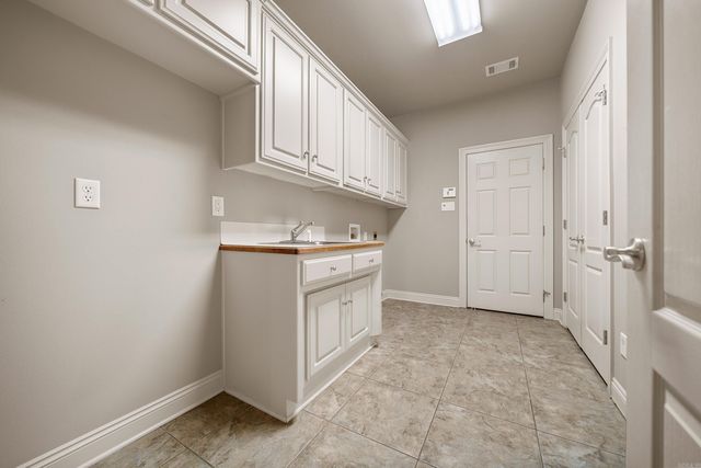 13 Algonquin Drive, Cabot, AR 72023