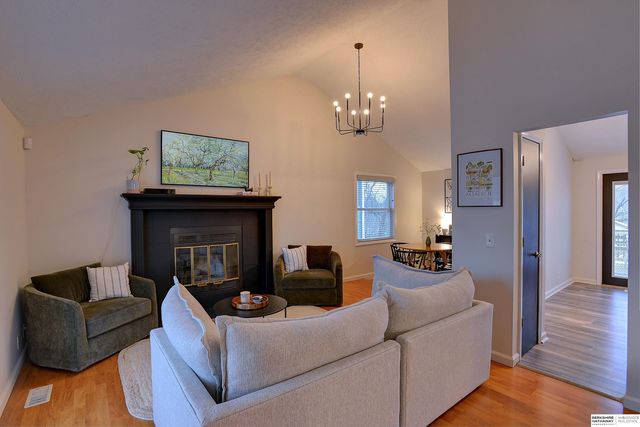 6310 N 108th Avenue Circle, Omaha, NE 68164