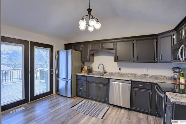 6310 N 108th Avenue Circle, Omaha, NE 68164