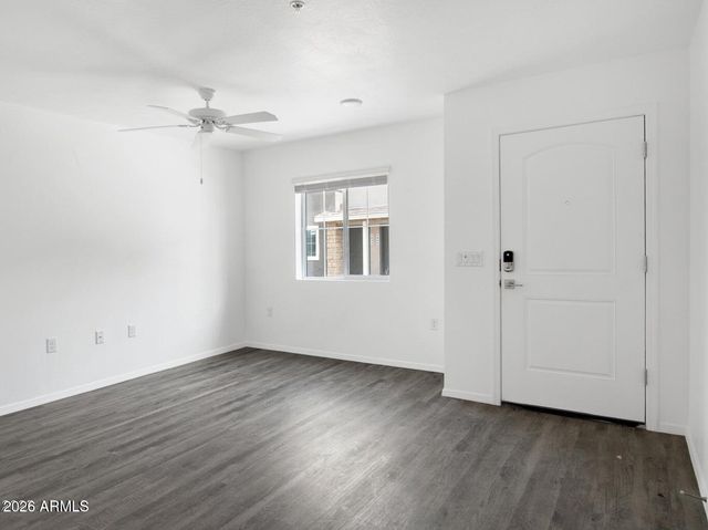 12570 N COTTON Lane 103940, Surprise, AZ 85388