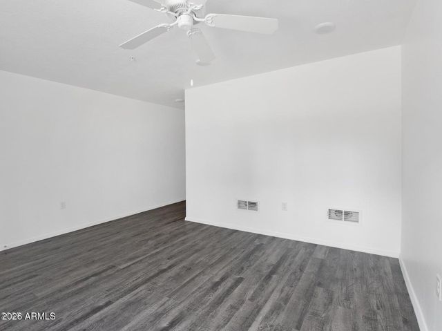 12570 N COTTON Lane 103940, Surprise, AZ 85388