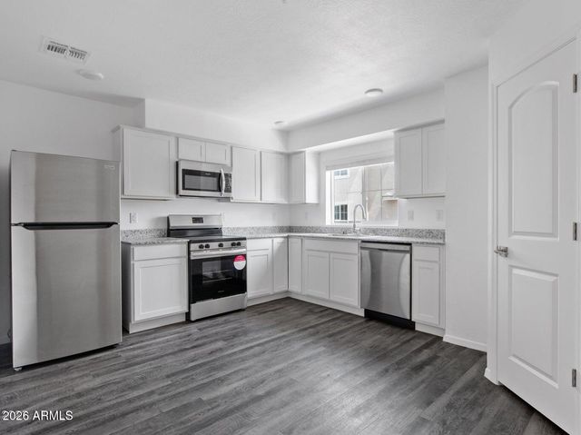 12570 N COTTON Lane 103940, Surprise, AZ 85388