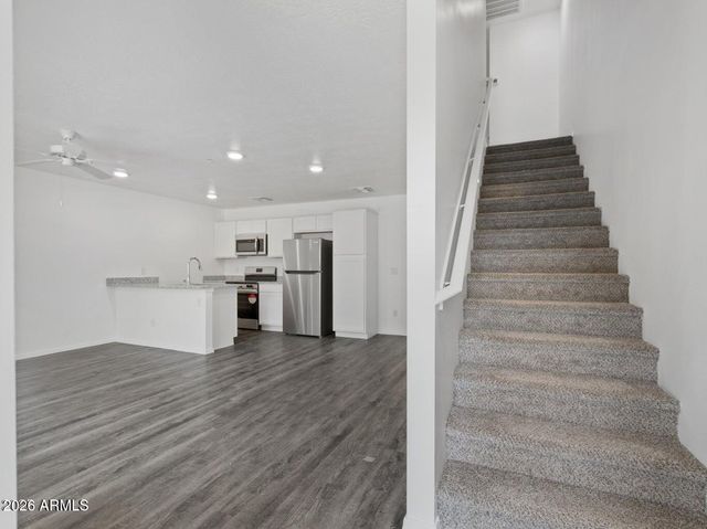 12570 N COTTON Lane 103940, Surprise, AZ 85388