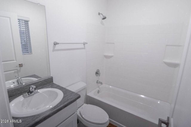 12570 N COTTON Lane 103940, Surprise, AZ 85388