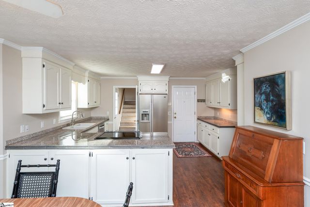 313 Shagbark Circle, Simpsonville, SC 29680