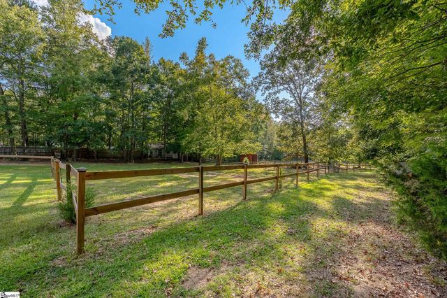 313 Shagbark Circle, Simpsonville, SC 29680