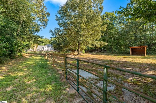 313 Shagbark Circle, Simpsonville, SC 29680