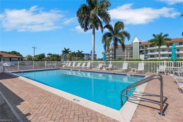 731 Elkcam CIR B113, Marco Island, FL 34145