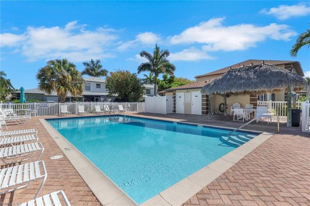 731 Elkcam CIR B113, Marco Island, FL 34145