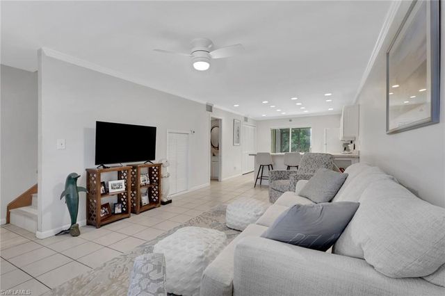 731 Elkcam CIR B113, Marco Island, FL 34145