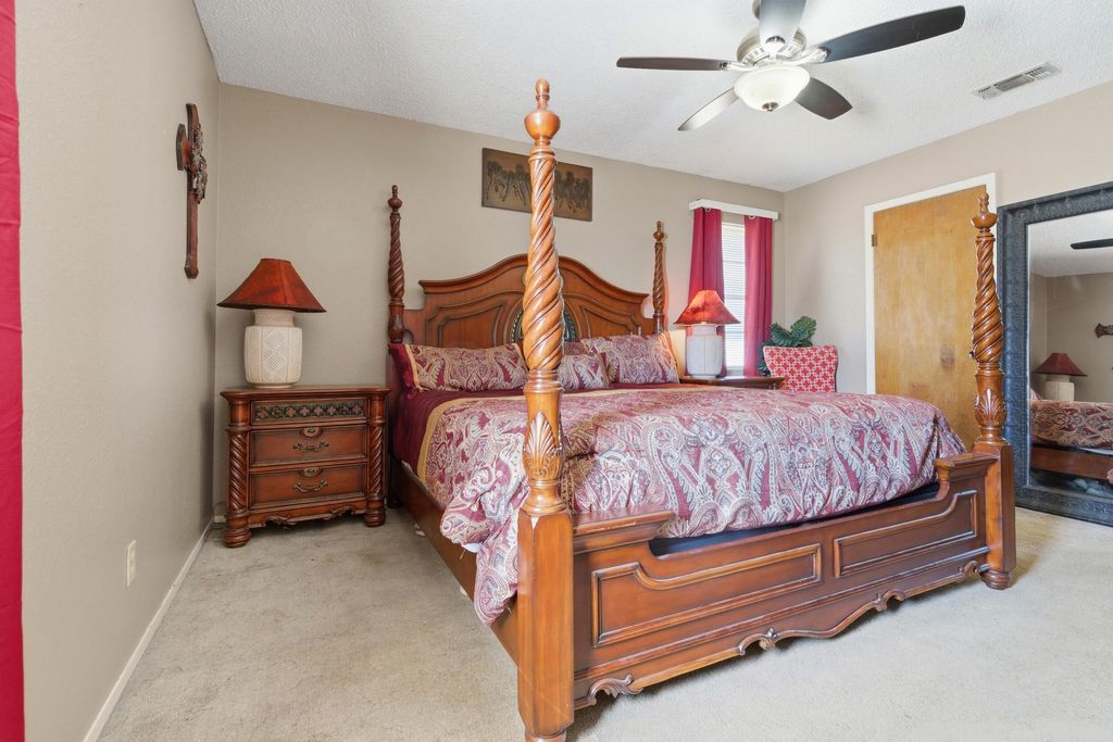 Image 19 of property listing at 349 W 34th Street, San Angelo, TX 76903