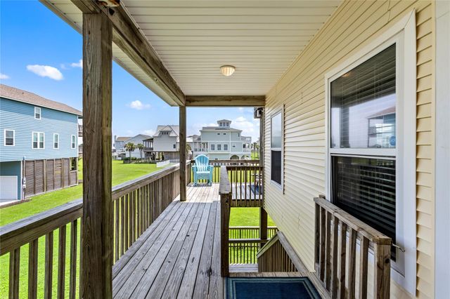 4114 Courageous Lane, Galveston, TX 77554