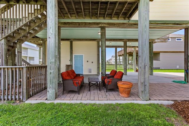 4114 Courageous Lane, Galveston, TX 77554