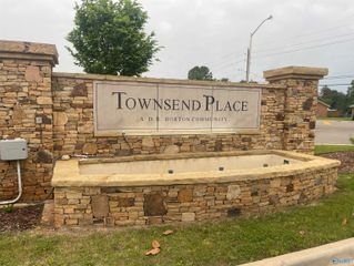 101 Oliver Court, Hazel Green, AL 35750
