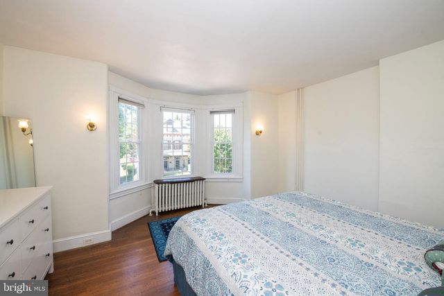 8411 SHAWNEE ST, Philadelphia, PA 19118
