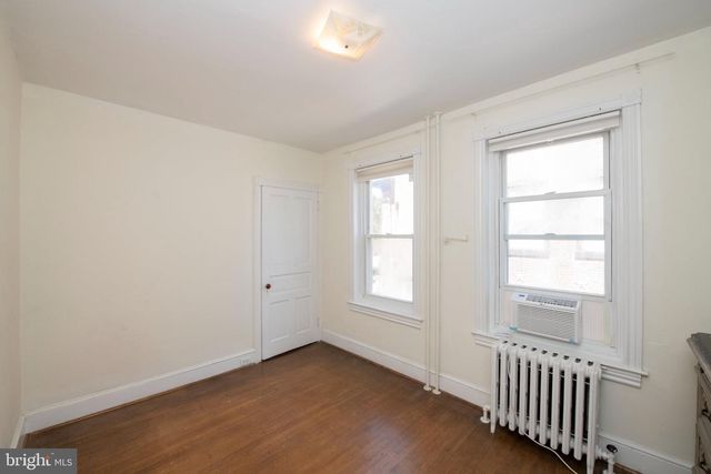 8411 SHAWNEE ST, Philadelphia, PA 19118