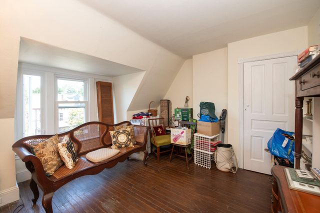 8411 SHAWNEE ST, Philadelphia, PA 19118