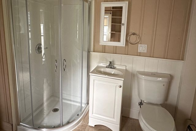 25 Prospect St, Ware, MA 01082