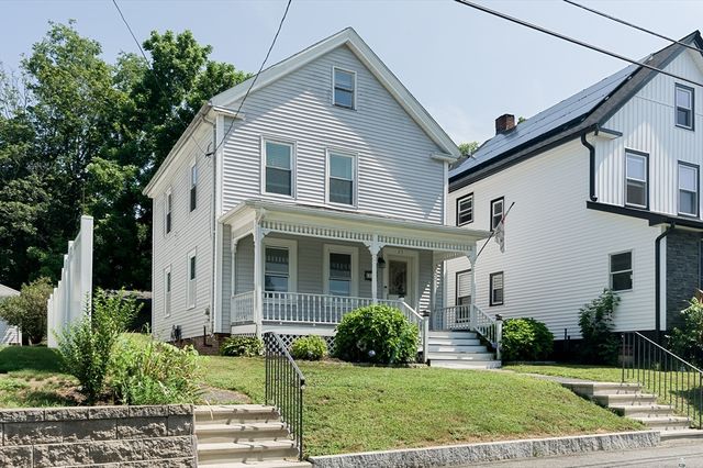 25 Prospect St, Ware, MA 01082