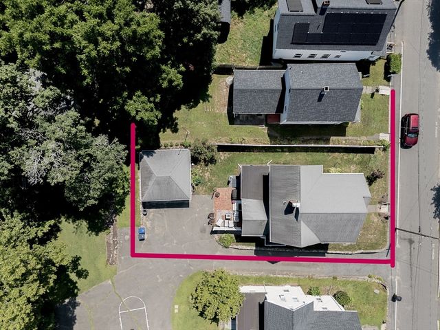 25 Prospect St, Ware, MA 01082