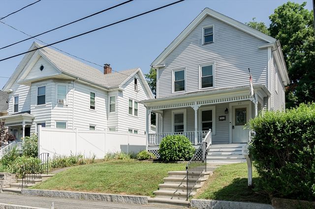 25 Prospect St, Ware, MA 01082