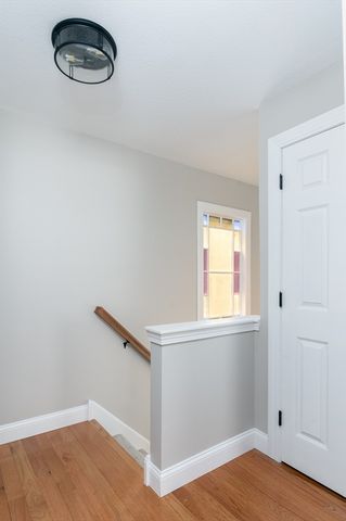 25 Prospect St, Ware, MA 01082