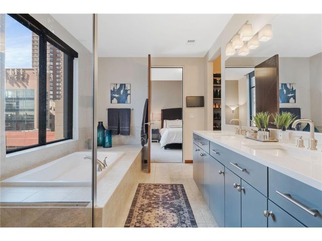 201 S 11th Street 500, Minneapolis, MN 55403