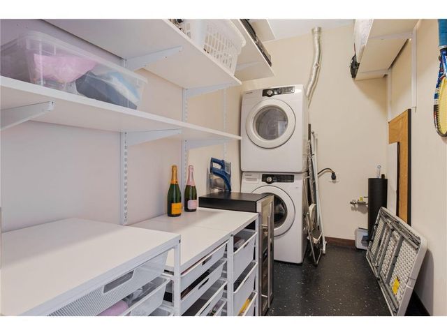 201 S 11th Street 500, Minneapolis, MN 55403