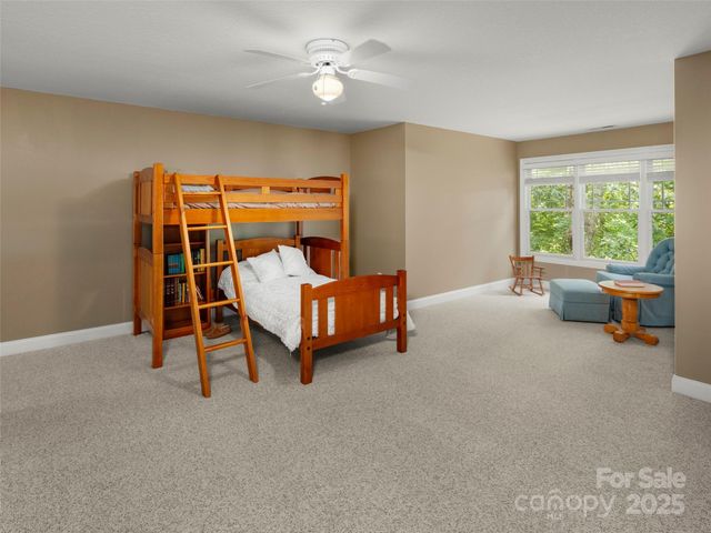 303 S Braeside Court, Asheville, NC 28803