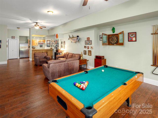 303 S Braeside Court, Asheville, NC 28803