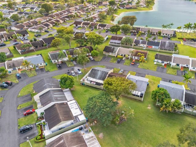 12321 SW 114th Ter, Miami, FL 33186