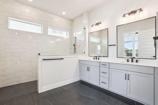16825 Roselin DR, Austin, TX 78738
