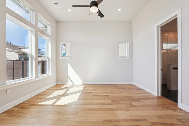 16825 Roselin DR, Austin, TX 78738