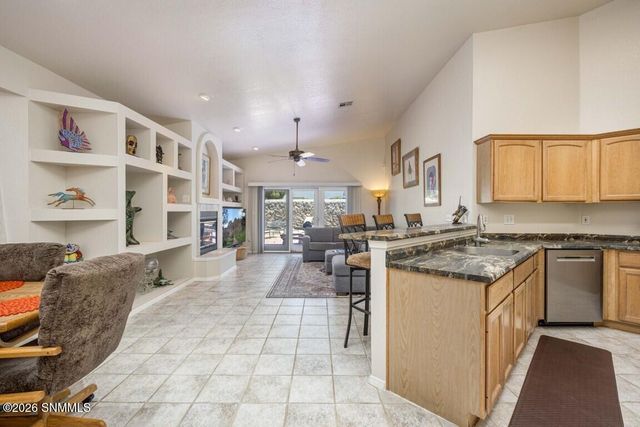 711 Canyon Verde, Las Cruces, NM 88011