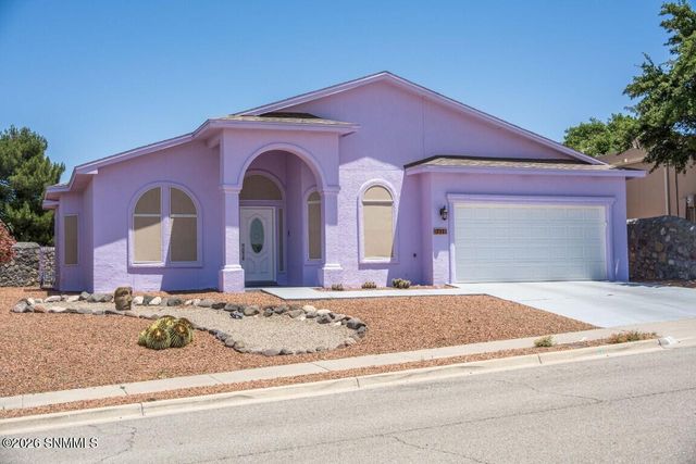 711 Canyon Verde, Las Cruces, NM 88011