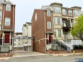 200 Dey Street 201, Harrison, NJ 07029